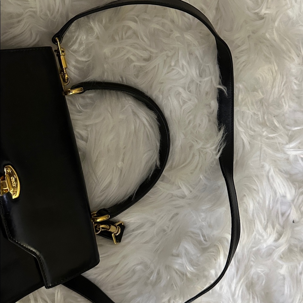 Gucci Vintage 1980's RARE black Leather 3-way bag, stunning red leather interior - Picture 13 of 13